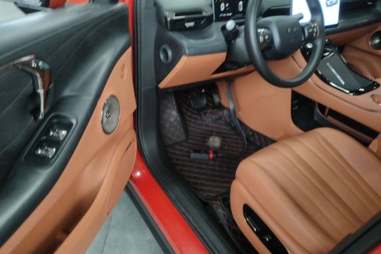 Used AION V 2024 Aion Tyrannosaurus 650 LiDAR Edition
