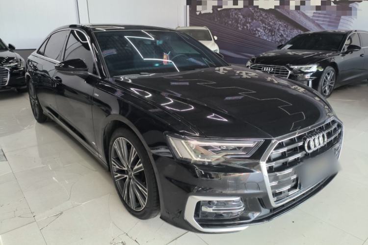 Used Audi A6L 2024 40 TFSI Luxury Dynamic Edition Front Right 45 Deg