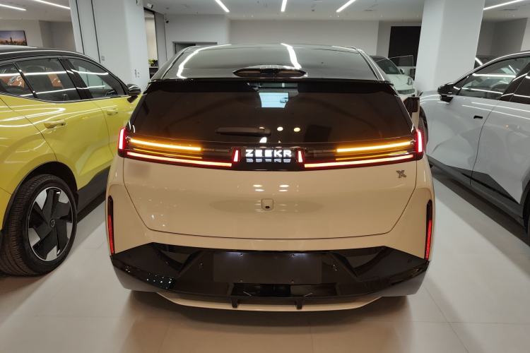 Used Zeekr X 2025 Four-Seater Rear-Drive Cube Version
