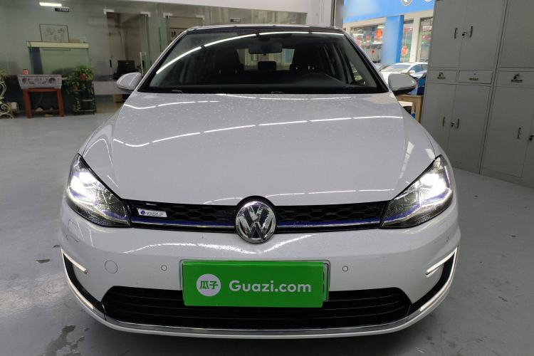 Used Volkswagen Golf Pure Electric 2020 Chari Front
