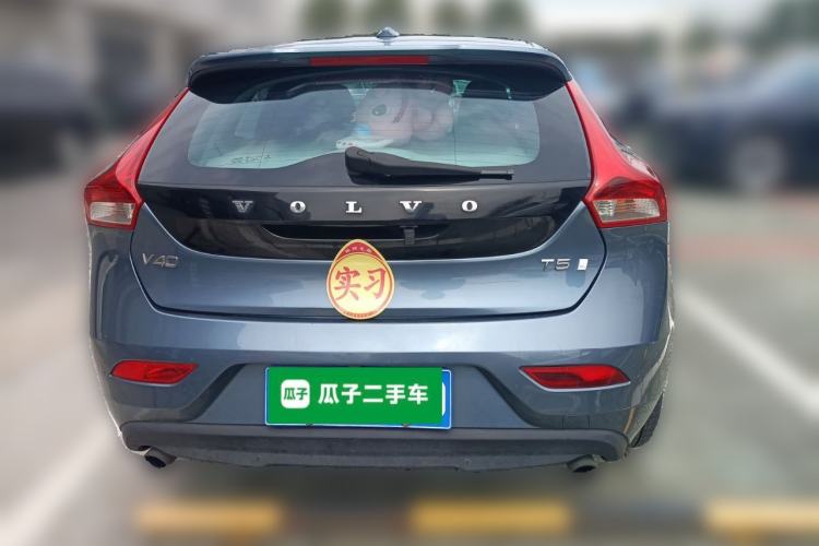 Used Volvo V40 2013 2.0T Zhiya Edition