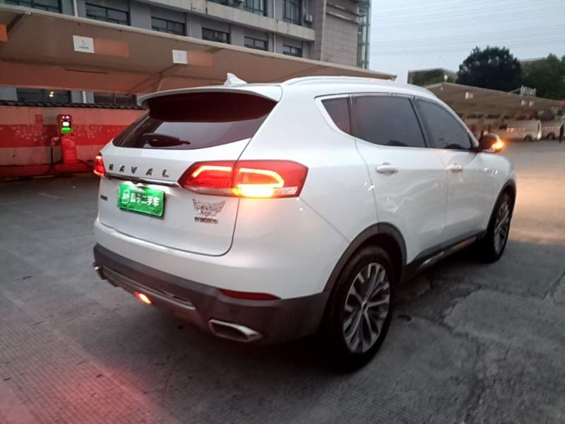 Used Haval H6 2017 Blue Label 1.5T Automatic Two-Wheel Drive ZhiShang Model — 6