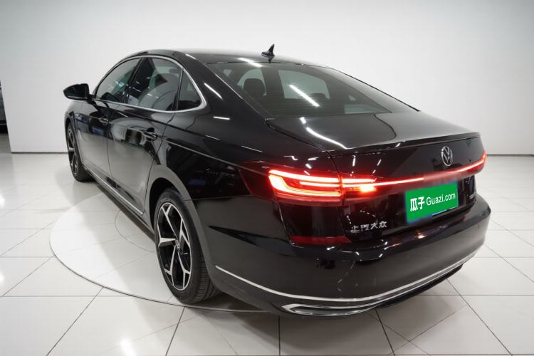 Used Volkswagen Passat 2023 Revised 330TSI Starry Elite Edition Exterior 2