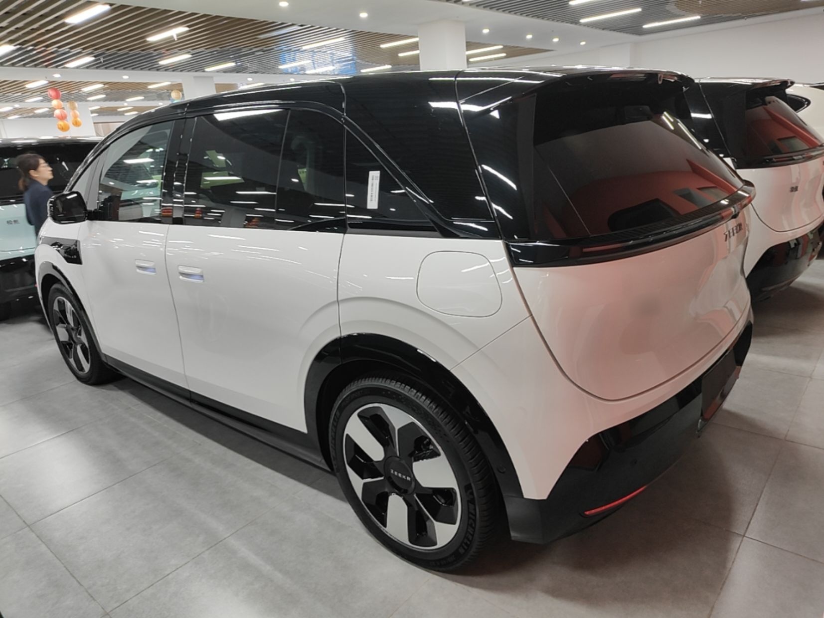 Zeekr MIX 2025 Intelligent Driving Version — снимка 4