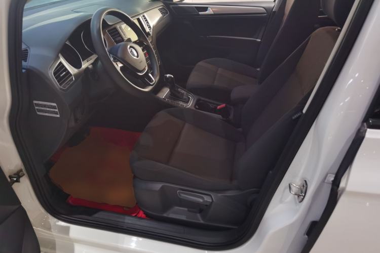 Used Volkswagen Golf Sportsvan 2016 1.6L Automatic Comfort Model
