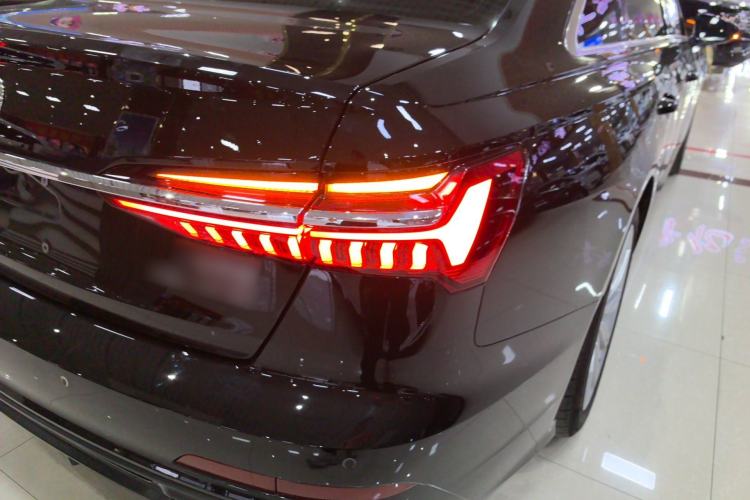 Used Audi A6L 2021 45 TFSI Prestige Dynamic Edition Right Rear Taillight