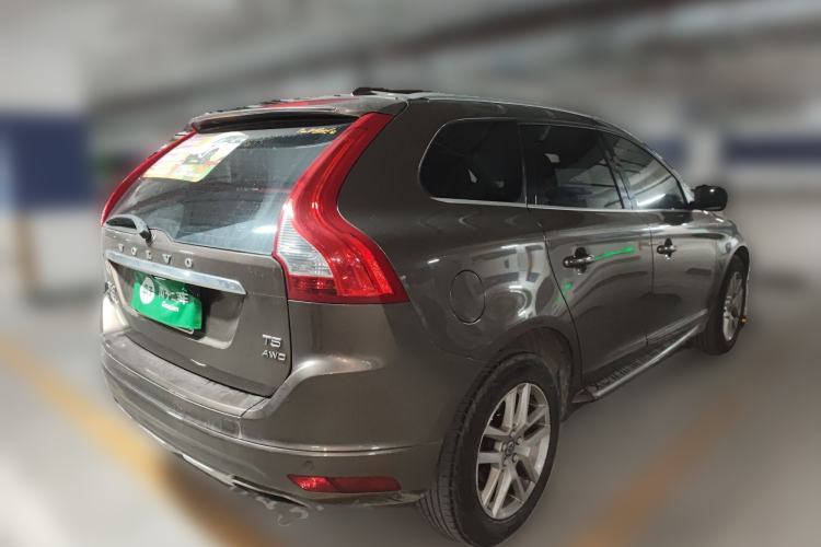 Used Volvo XC60 2017 T5 AWD Smart Upgrade Model