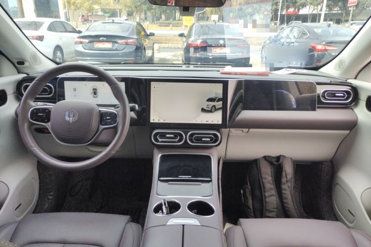 Used Leapmotor C11 2023 Range-Extended 200 Comfort Edition
