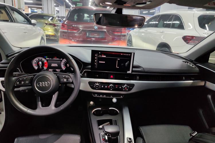 Used Audi A4L 2020 40 TFSI Fashion Dynamic Model Center Console