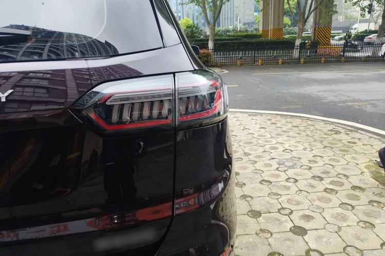 Used Chery Tiggo 8 PLUS Kunpeng e+ 2022 PHEV 1.5T WindStyle e+ Right Rear Taillight