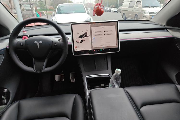 Used Tesla Model Y 2024 Rear-Wheel-Drive Version
