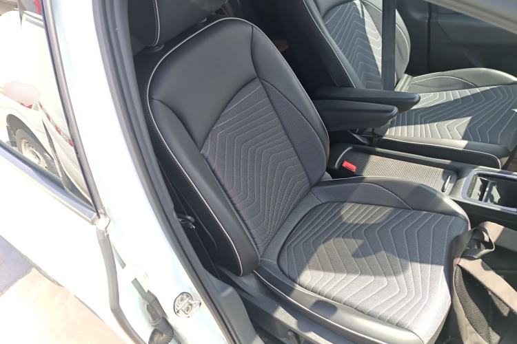 Used Volkswagen ID.3 2025 Smart Edition Outstanding Model Right Front Seat