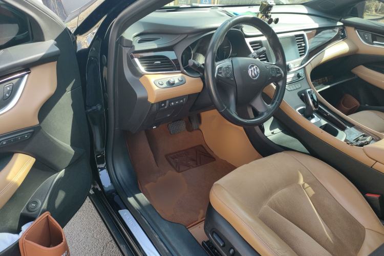 Used Buick LaCrosse 2018 20T Luxury Model
