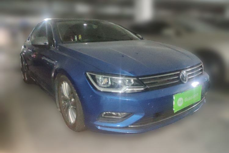 Used Volkswagen Lamando 2015 330TSI DSG Luxury Edition
