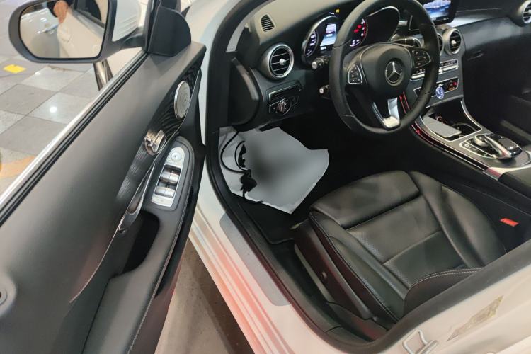 Used Mercedes-Benz C-Class 2015 C 200 station wagon