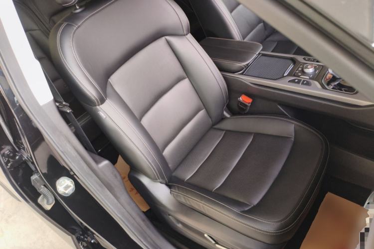 Used Geely Auto Haoyue 2020 1.8TD DCT Flagship 7-Seater
