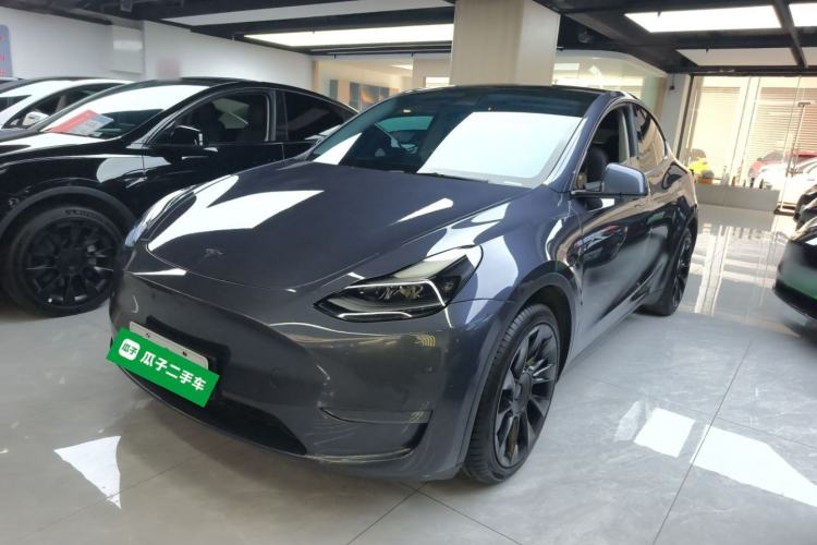 Used Tesla Model Y 2022 Long-Range All-Wheel-Drive Version