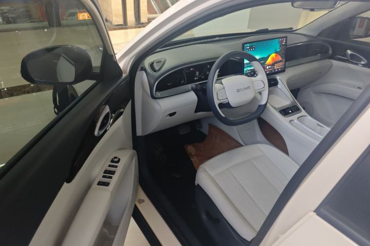 Used Geely Galaxy Geome 2025 UP 410km Exploration Edition Driver Seat