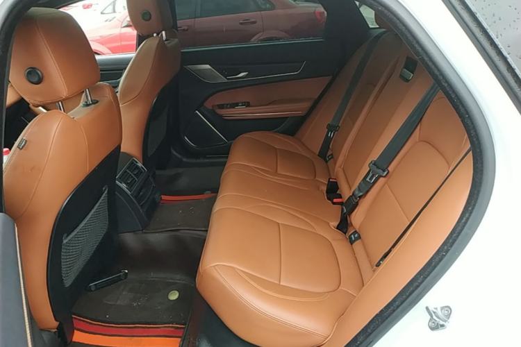 Used Jaguar XFL 2021 XFL 2.0T P250 All-Wheel-Drive Shimmering Black Sport Edition Left Rear Seat