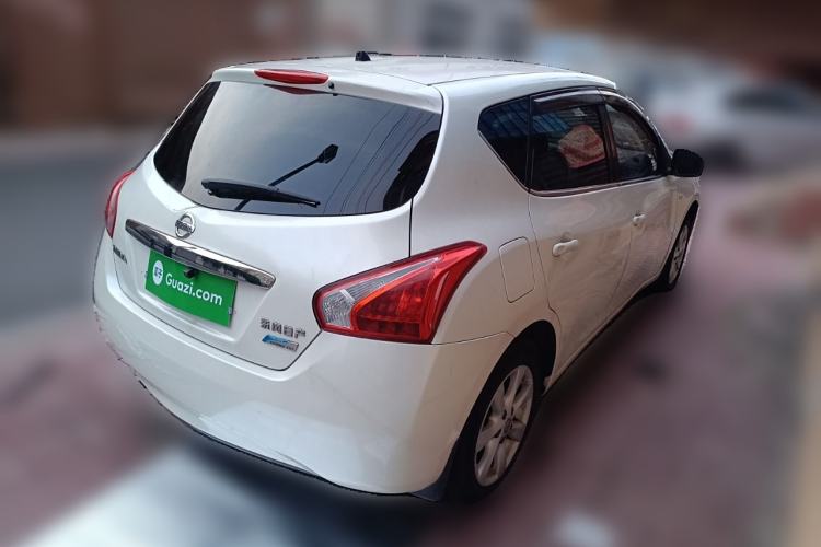 Used Nissan Tiida 2011 1.6L CVT Smart Version