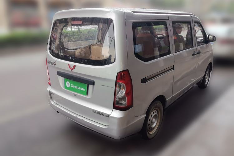 Used Wuling Rongguang 2014 1.2L S Base Model
