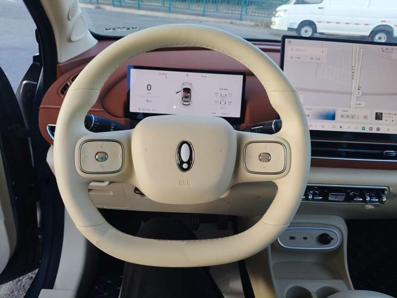 Used ORA Good Cat 2025 Model, 430 km Prestige Version — 10