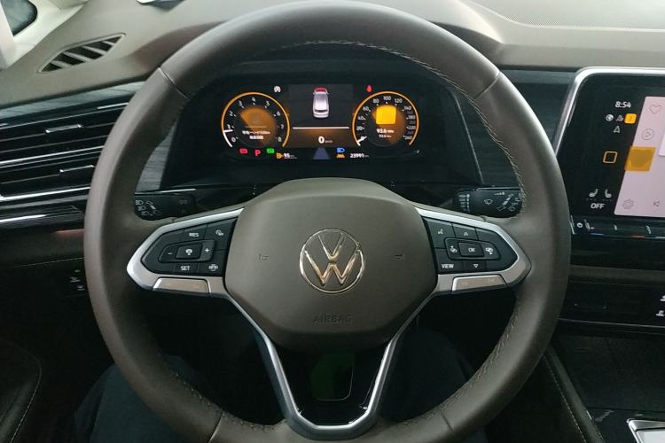 Used Volkswagen Viloran 2024 380TSI Luxury Edition Steering Wheel