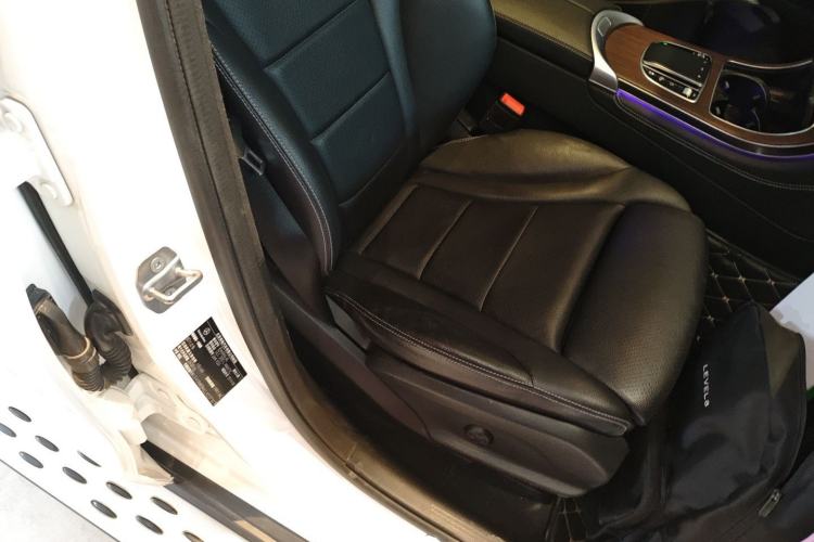 Used Mercedes-Benz GLC 2020 GLC 300 L 4MATIC Luxury Model