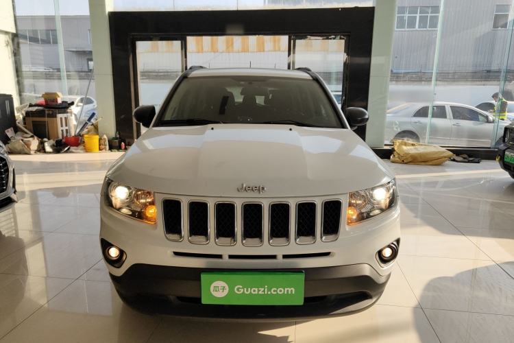 Used Jeep Compass (Import) 2015 2.0L two-wheel drive sport version