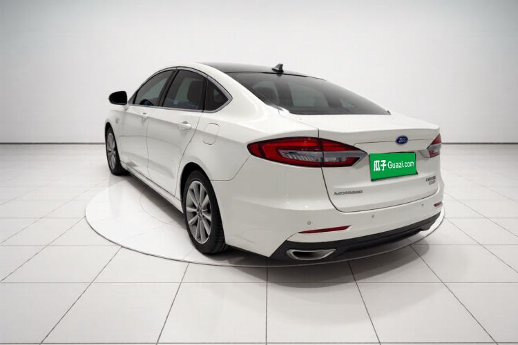 Used Ford Mondeo 2020 EcoBoost 180 Stylish Model Exterior 2