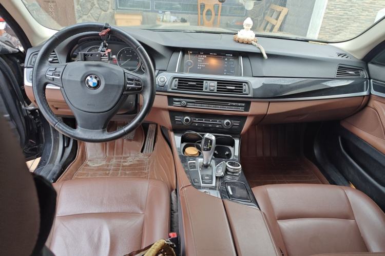 Used BMW 5 Series 2014 520Li Elegant Model