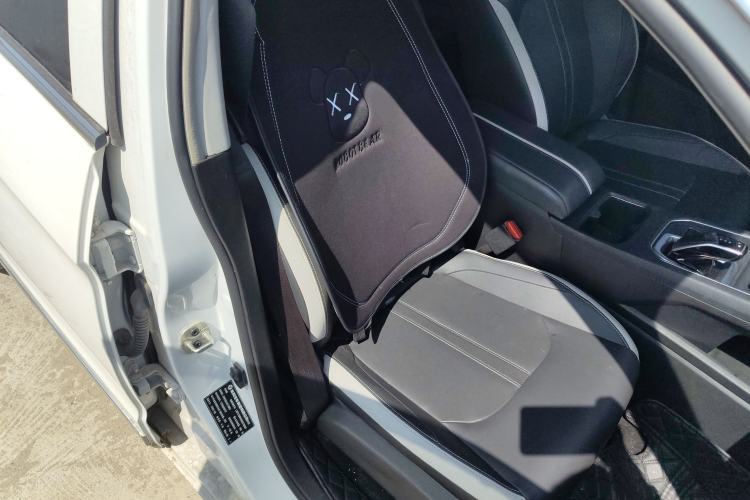 Used Dongfeng Aeolus E70 2021 Revised Version 360H Battery-Swap Edition
