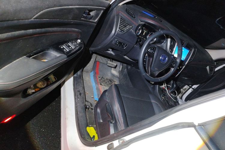 Used Changan CS75 2017 Shangkui Edition 1.5T Automatic Fengxiang Model
