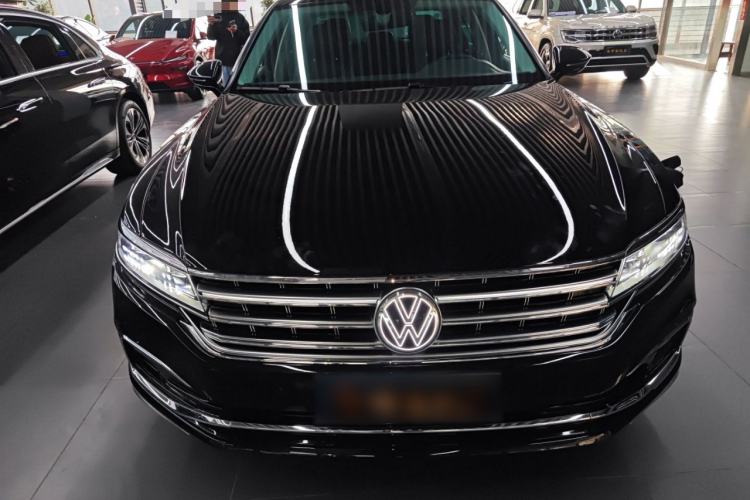 Used Volkswagen Phideon 2021 380TSI Luxury Edition
