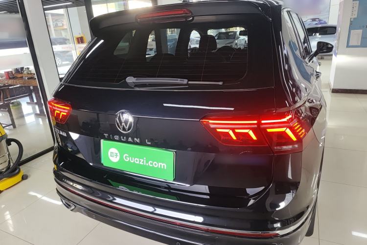 Used Volkswagen Tiguan L New Energy 2023 430 PHEV Plug-in Hybrid Flagship Edition Rear