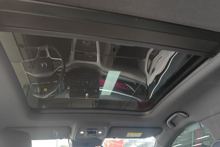 Used BYD Song PLUS New Energy 2021 EV Flagship Model
