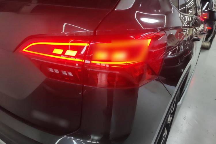 Used Volkswagen Tayron 2020 330TSI Two-Wheel Drive Luxury Smart Connectivity Version
