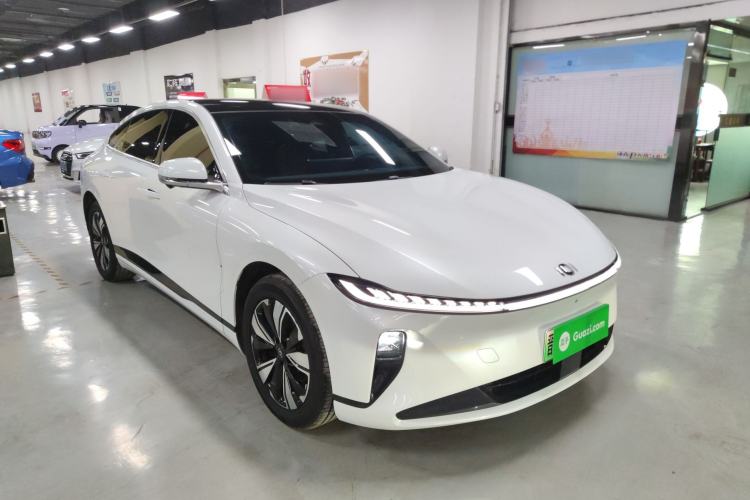 Used CHANGAN NEVO A07 2025 Blue Whale Range-Extending Model 140 Elite Version Front Right 45 Deg