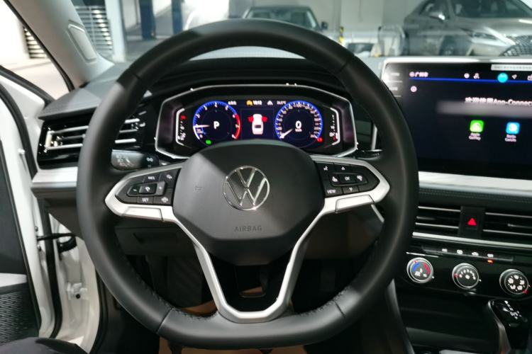 Used Volkswagen Sagitar 2025 Revised Version Three 300TSI DSG Excellence Edition
