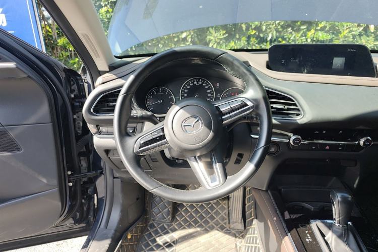 Used Mazda CX-30 2021 2.0L Automatic Joyful Edition
