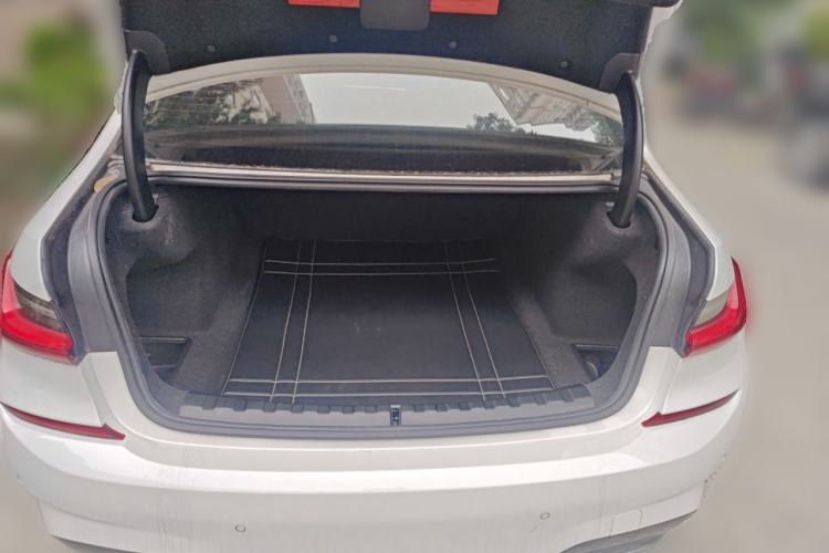 Used BMW 3 Series 2021 Second Facelift 325i M Sport Package
