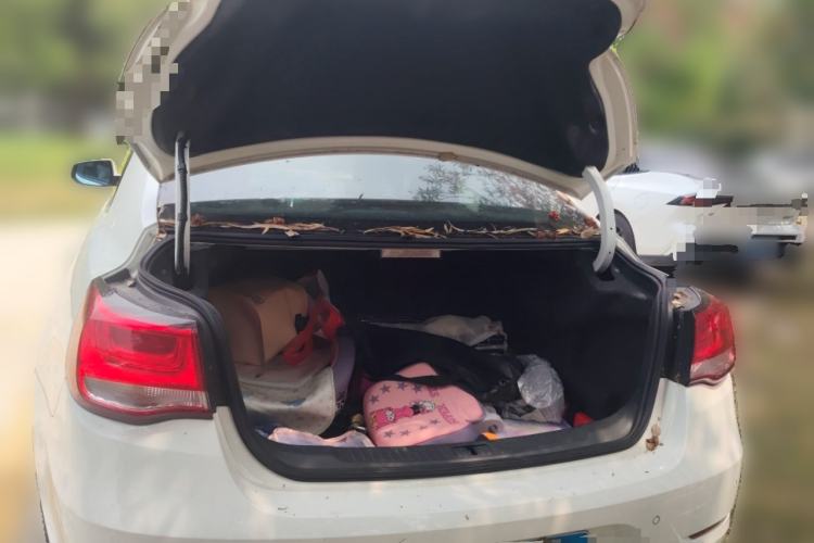 Used Chevrolet Malibu 2016 1.6T Automatic Luxury Edition Trunk