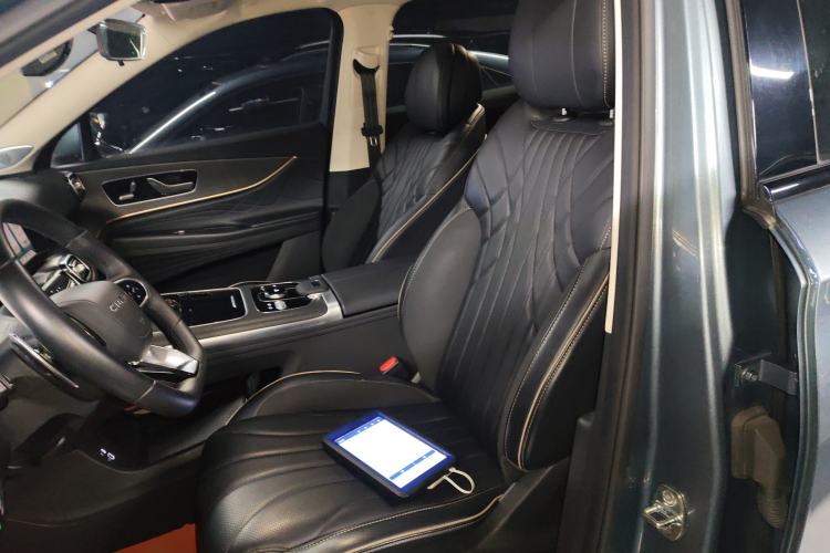 Used Chery Tiggo 9 2023 2.0T Dual-Clutch Two-Wheel Drive Leading Edition 5 Seats
