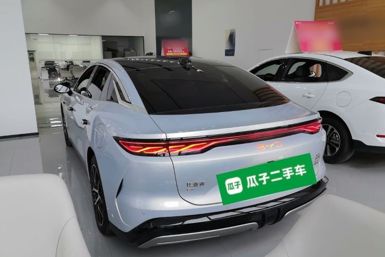 Used BYD Han L 2025 EV Four-Wheel Drive LiDAR Flagship Model Rear Left 45 Deg