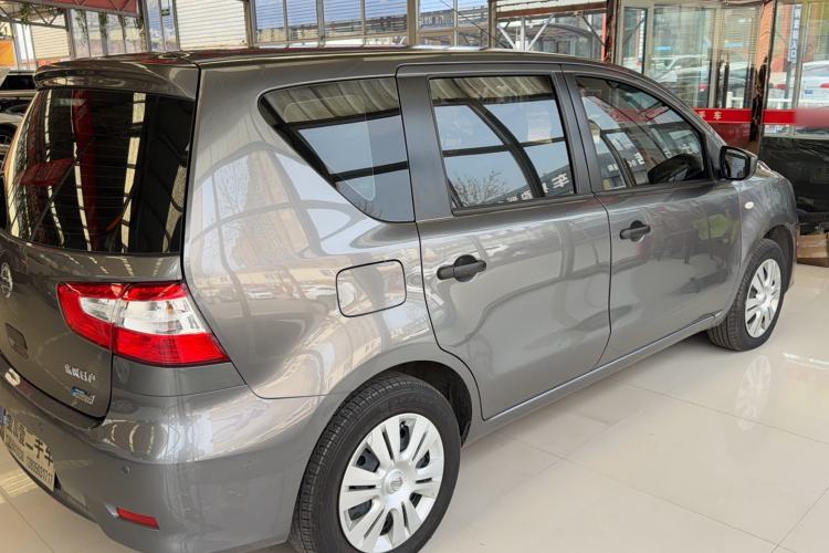 Used Nissan Livina 2015 1.6XE CVT Comfort Edition Exterior 4