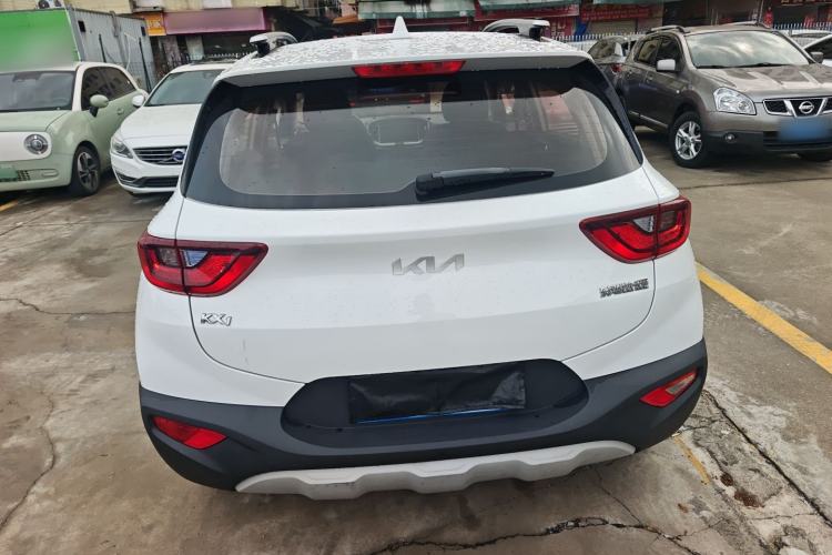 Used Kia kx1 Stonic 2021 1.4L CVT Fun Edition