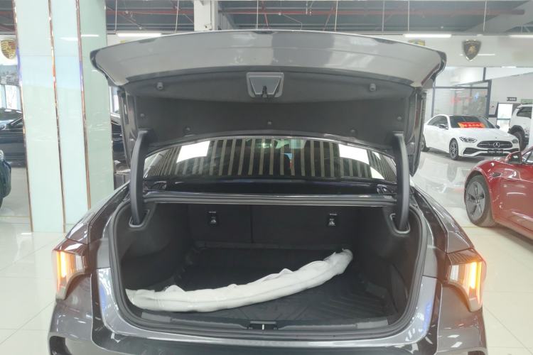 Used Lynk & Co 03 2023 1.5TD DCT JingPro
