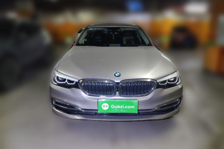 Used BMW 5 Series 2019 525Li Luxury Package Front