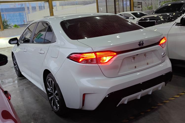 Used Toyota Levin 2022 Dual-Motor 1.8H E-CVT Sport Edition
