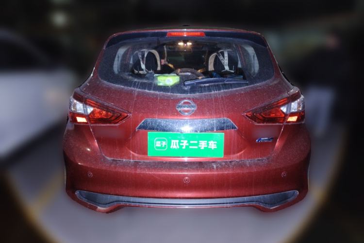 Used Nissan Tiida 2016 1.6L CVT Cool Dynamic Edition
